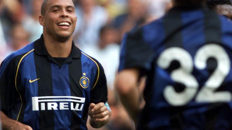 25 July 1997: Ronaldo joins Inter