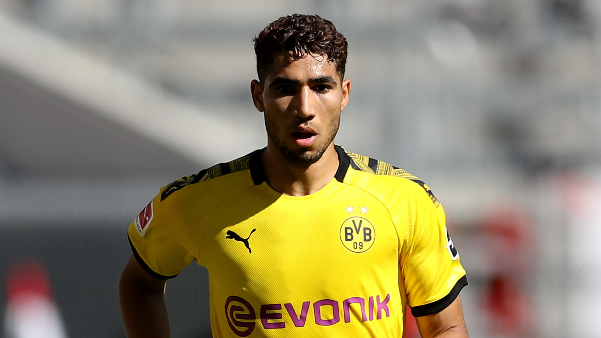 Achraf Hakimi Hints He Could Stay at Borussia Dortmund over Real