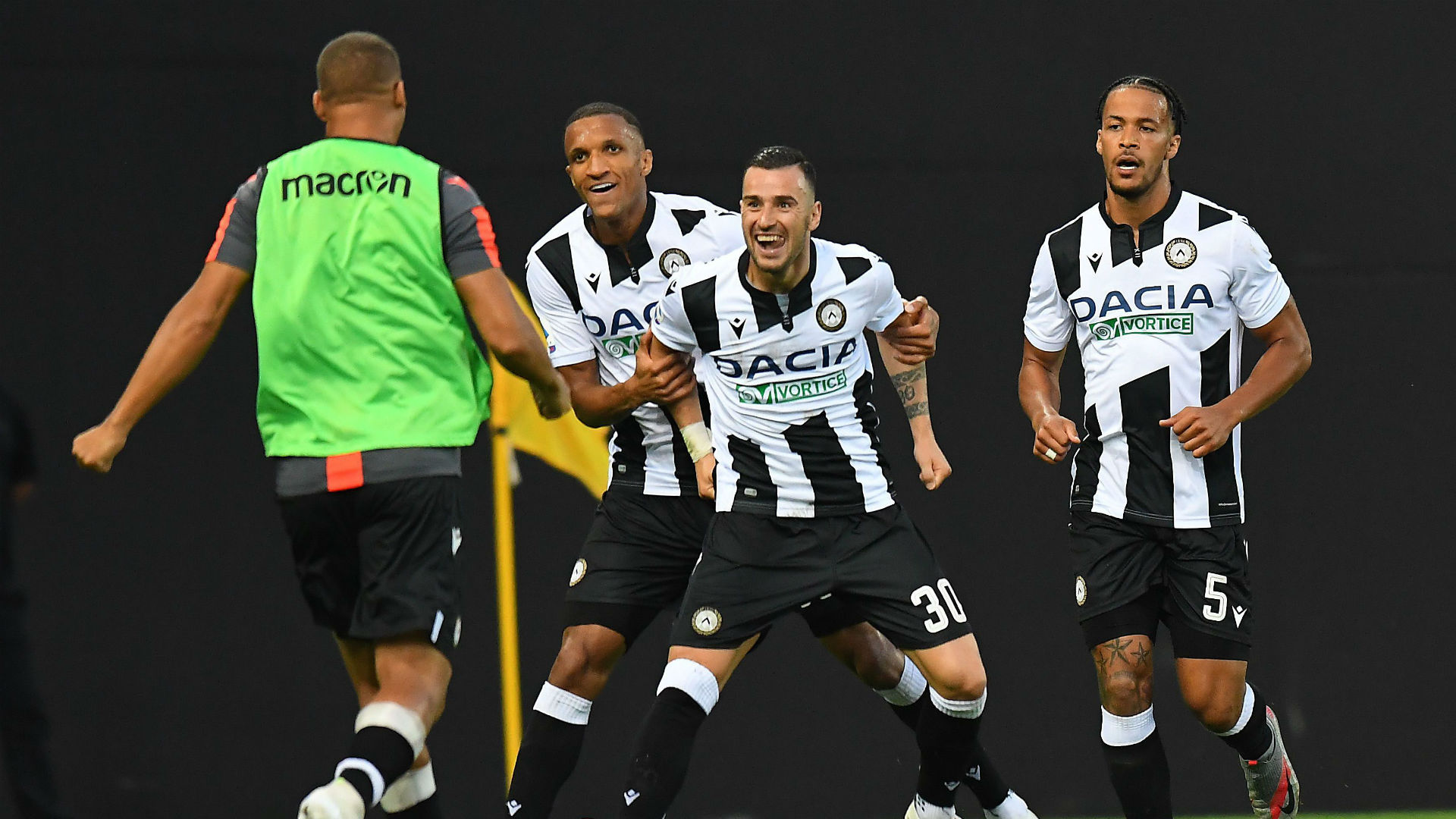 Udinese 2-1 Juventus: Stunned Bianconeri miss chance to clinch title