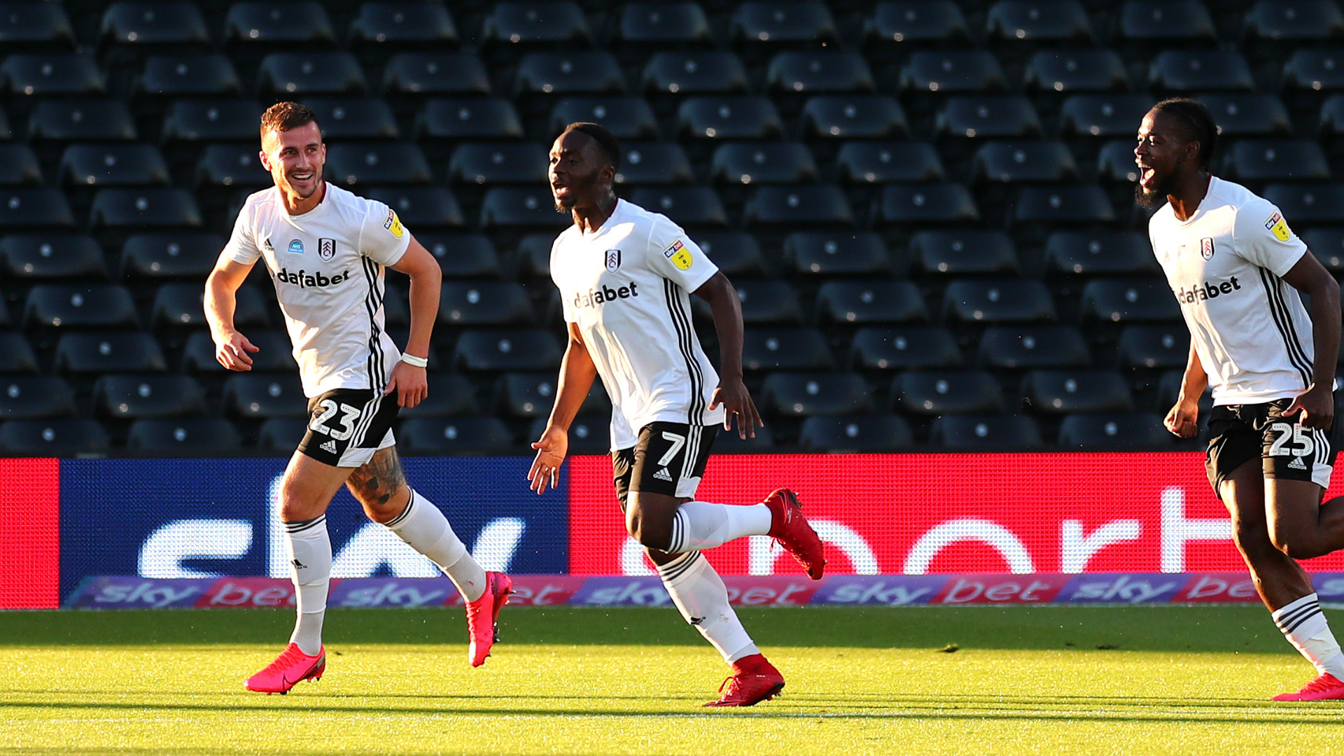 Fulham 1-2 Cardiff (3-2 agg): Hosts hold off fightback to set up Brentford final