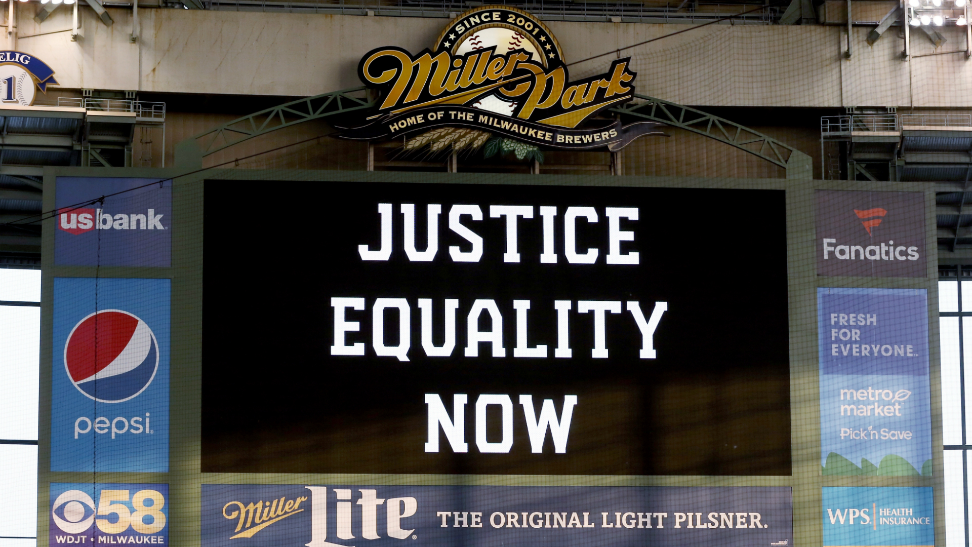 Brewers-Reds sit out MLB clash after NBA boycott over racial injustice, Mariners skip game