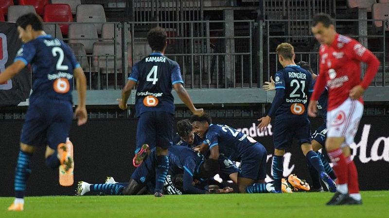 Thauvin lifts virus-afflicted Marseille to win at Brest