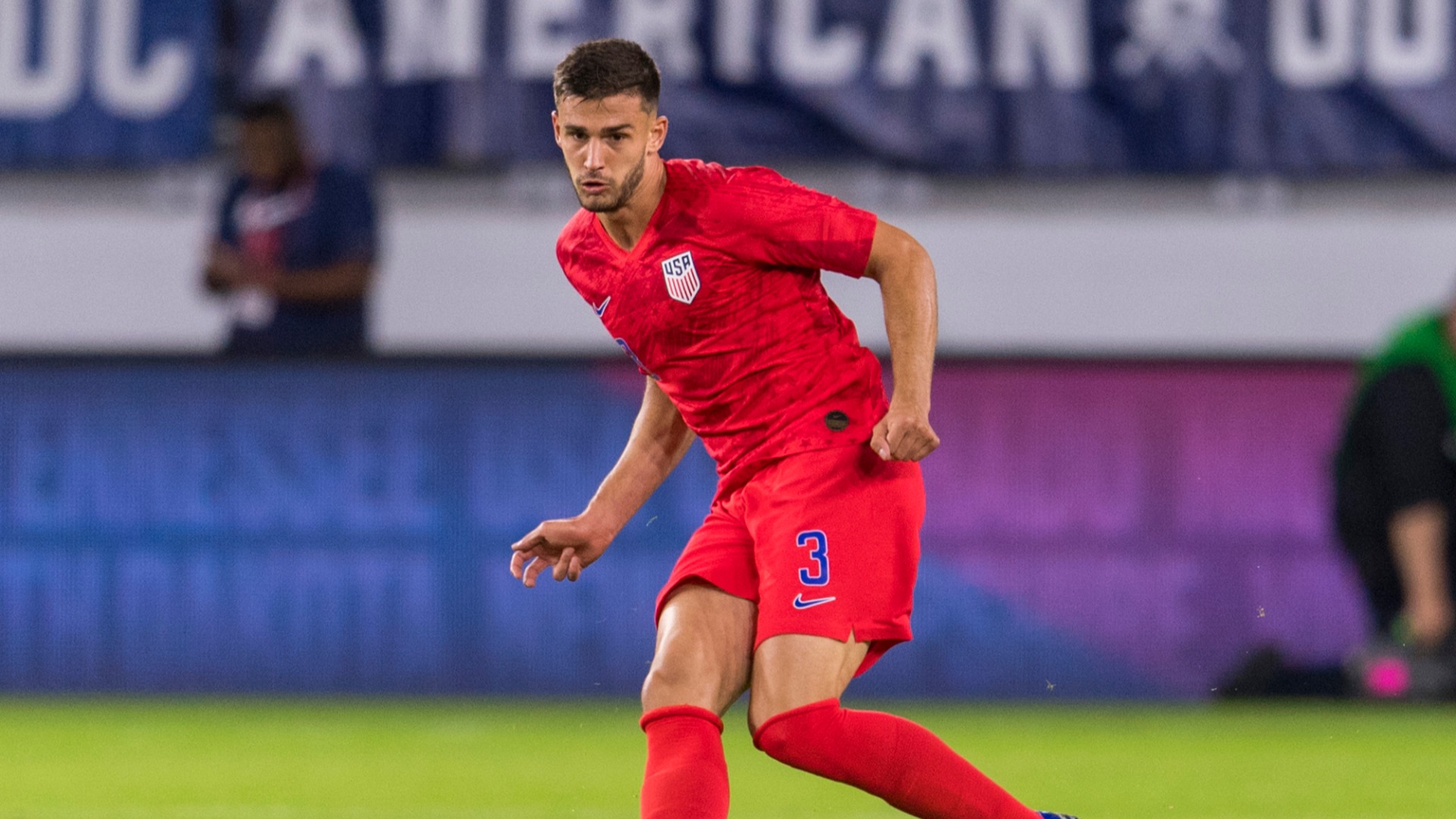 Miazga leaves Chelsea on loan again