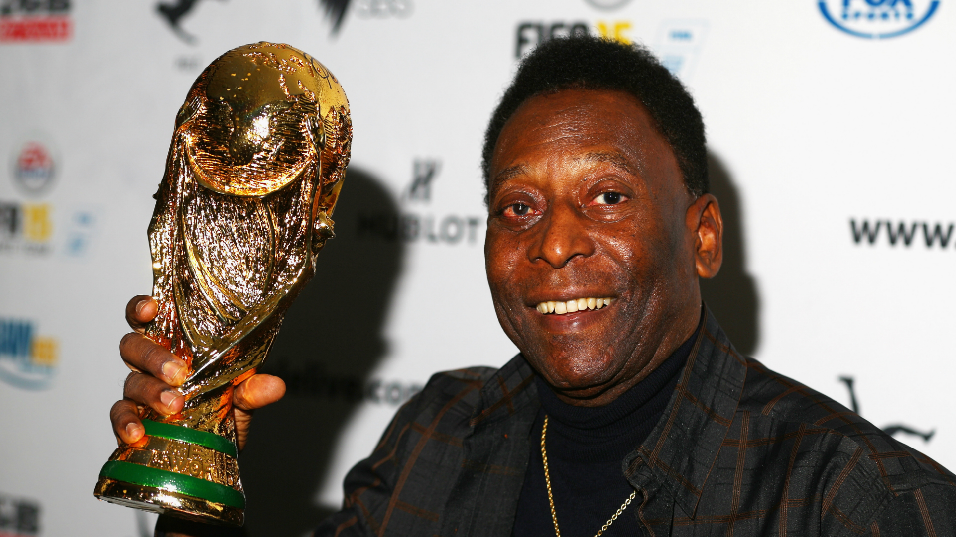 Pele with world hot sale cup