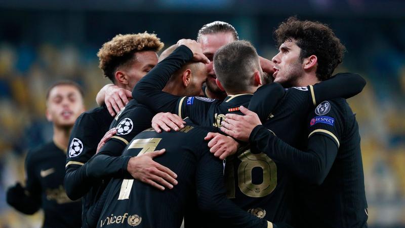 Braithwaite, Dest Shine As Barca Cruise In Kiev