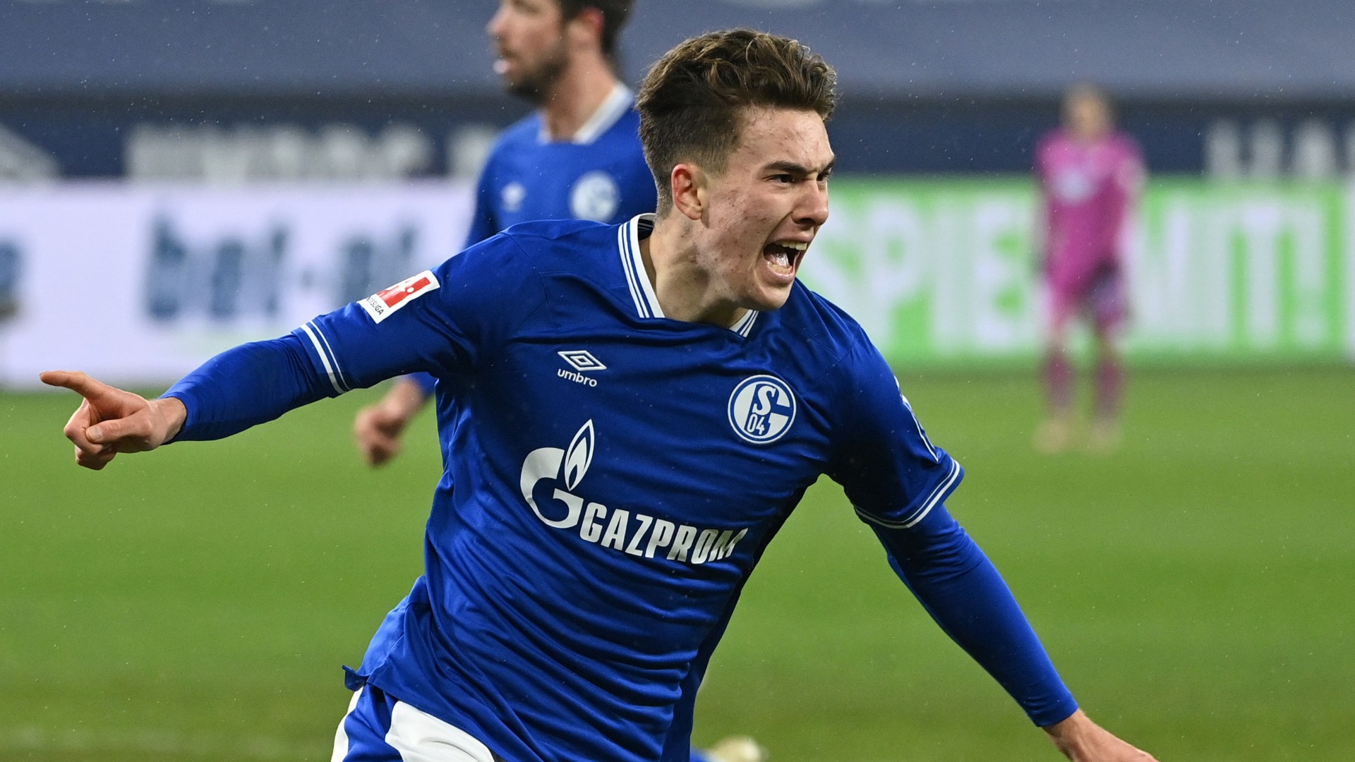 American Matthew Hoppe Scores Hat-trick To Helps Schalke Get First Win Of Season