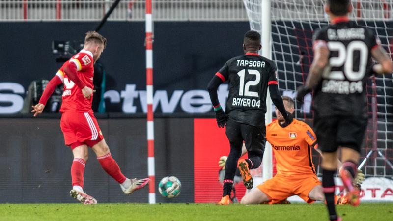 Union down Leverkusen to climb to fourth