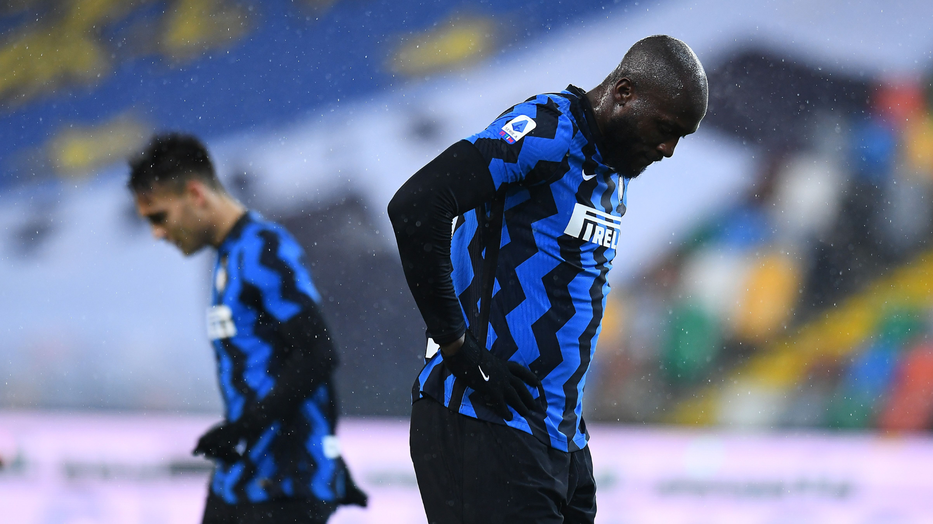 Udinese 0-0 Inter: Conte sent off as Nerazzurri miss chance to go top