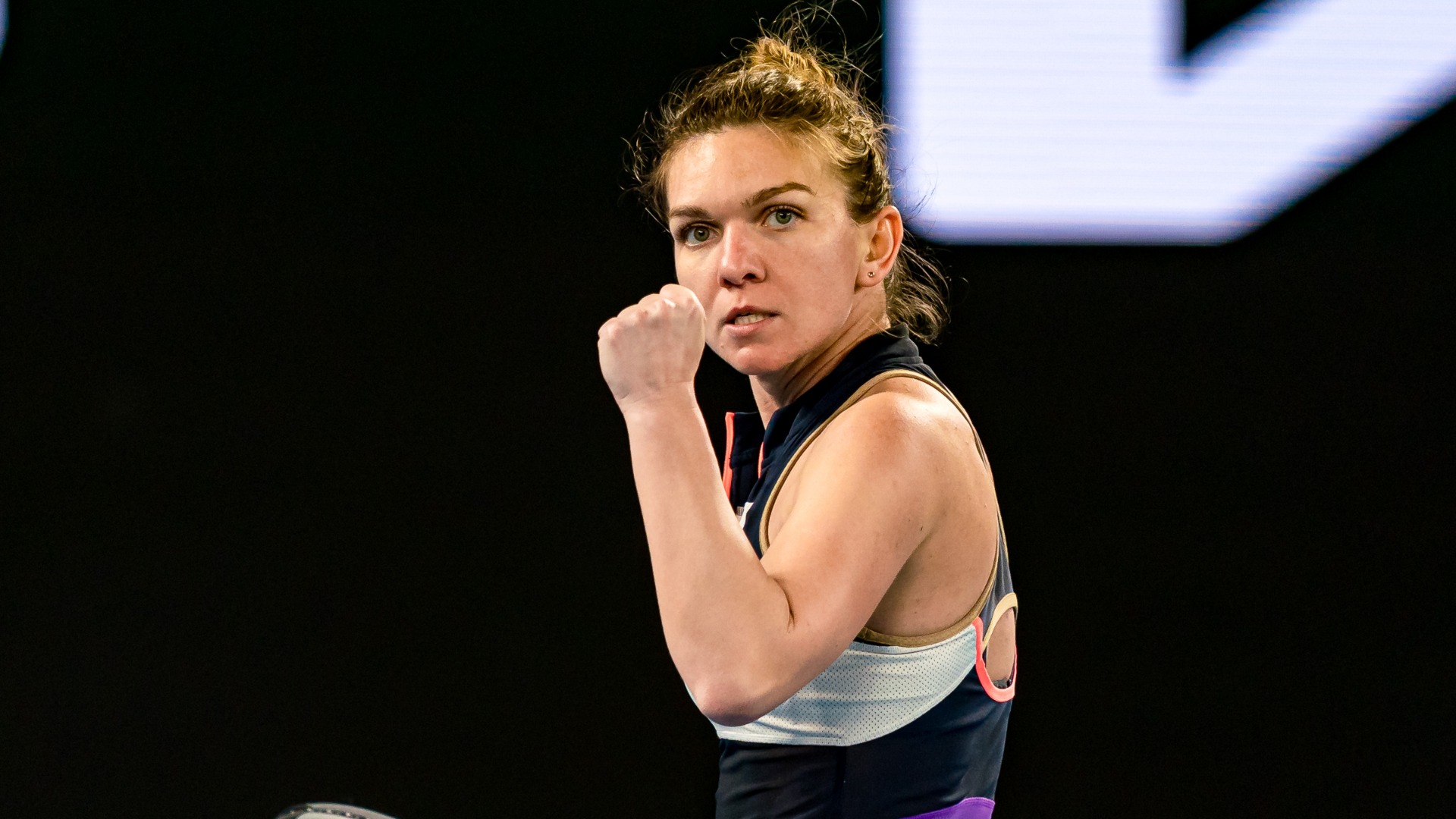 Australian Open: Halep confident ahead of duel with 'legend' Williams, Osaka embraces her anger