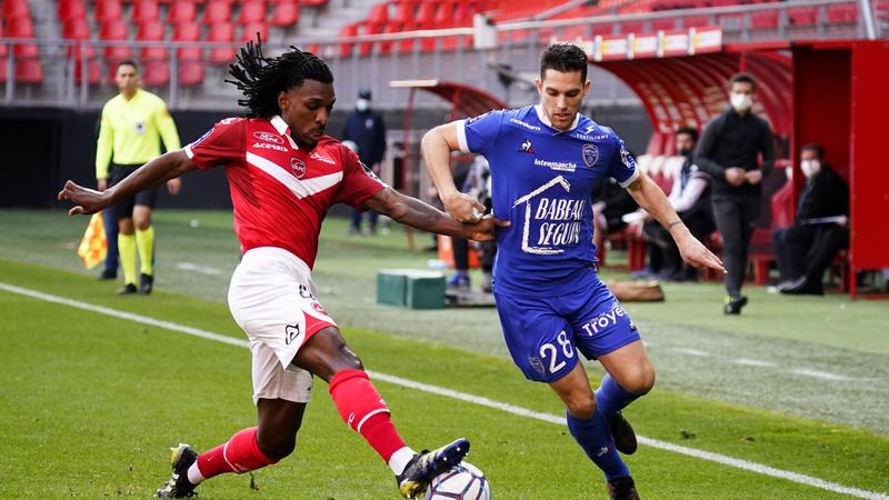 Ligue 2 : Valenciennes tient Troyes en échec