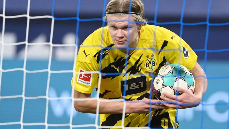 Doblete de Haaland en goleada del Dortmund al Schalke