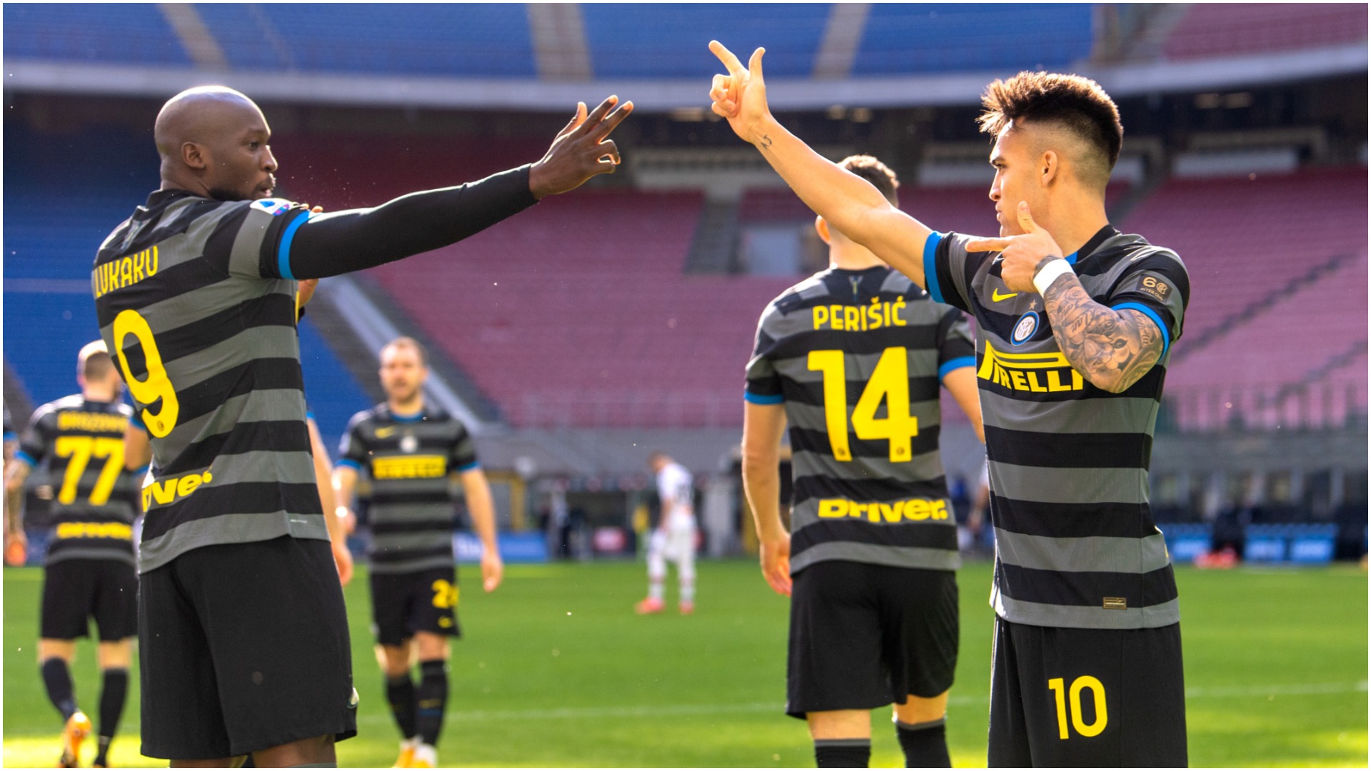 Inter 3-0 Genoa: Lukaku & Sanchez keep Serie A leaders on course