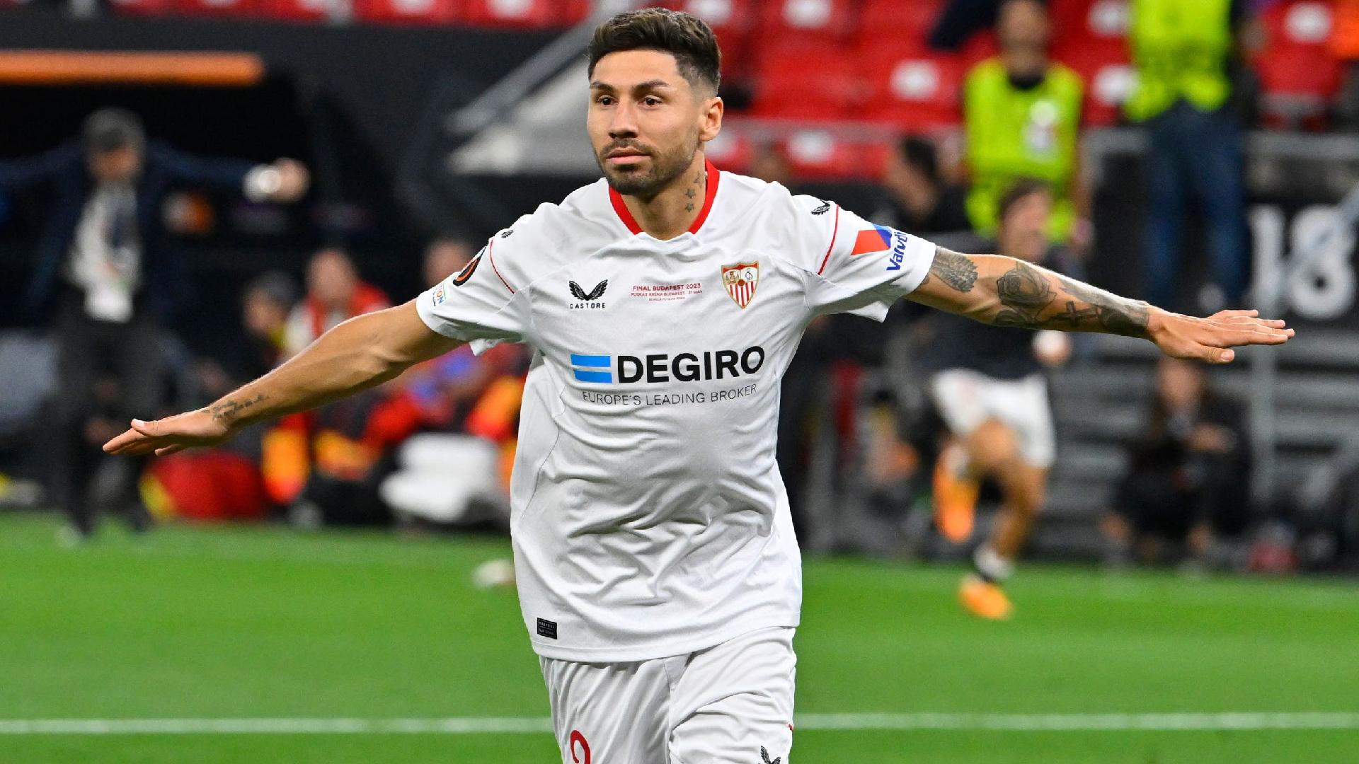 Gonzalo Montiel the penalty hero again as Sevilla win seventh Europa League  | beIN SPORTS