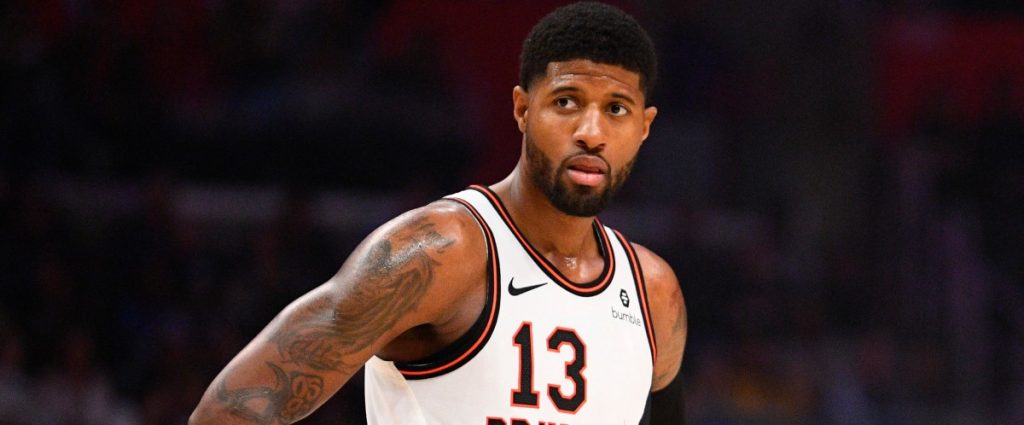 NBA - Saison régulière : San Antonio offre à Popovich une 1300eme victoire, Paul George mène les Clippers