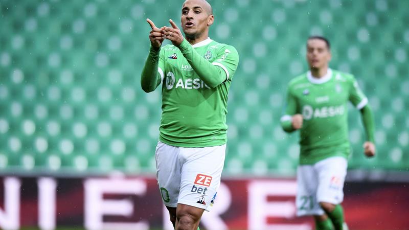 Saint-Etienne golea 4-1 a Bordeaux con triplete de Wahbi Khazri