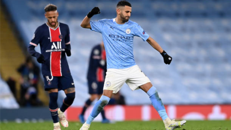 ISTANBUL - Riyad Mahrez of Manchester City FC with the UEFA