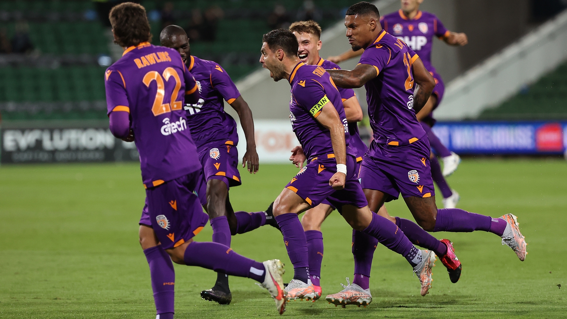 Fornaroli free-kick gives Perth back-to-back wins