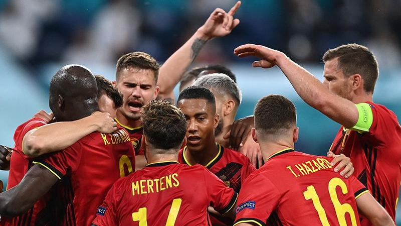 بلجيكا تحقق فوزاً منطقياً وسهلاً على روسيا