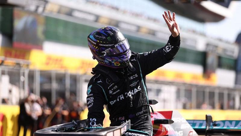 F1: Hamilton wins 'hollow' eighth British Grand Prix after Verstappen  collision