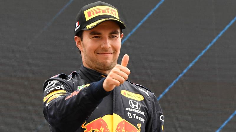 Checo Pérez seguirá en Red Bull en 2022