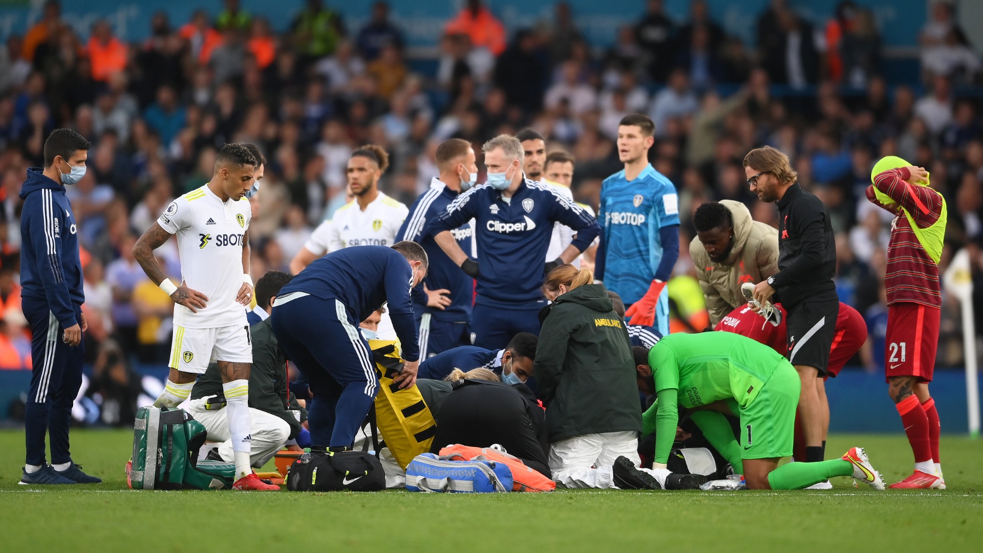 Highlights and goals: Millwall 0-3 Leeds United in EFL Championship