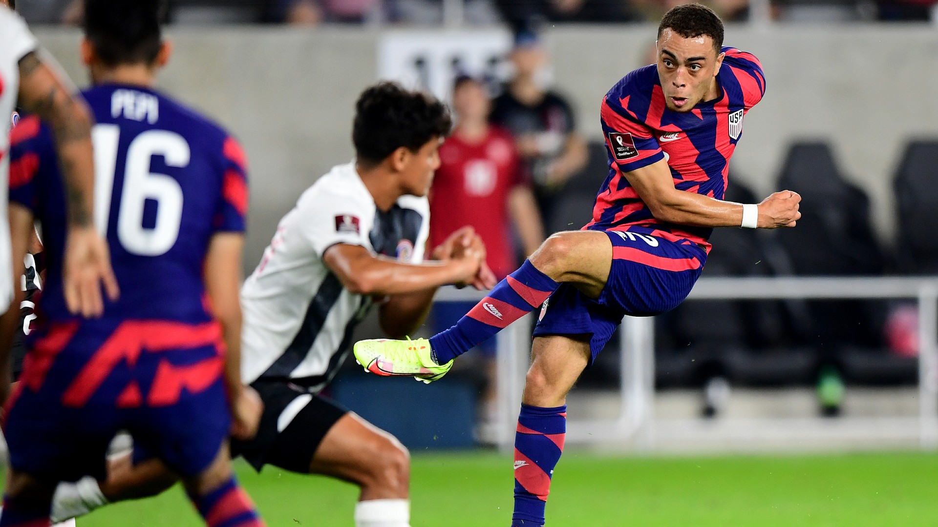 United States 2-1 Costa Rica: Barca's Dest scores stunner as youthful USA rally to World Cup qualifying win
