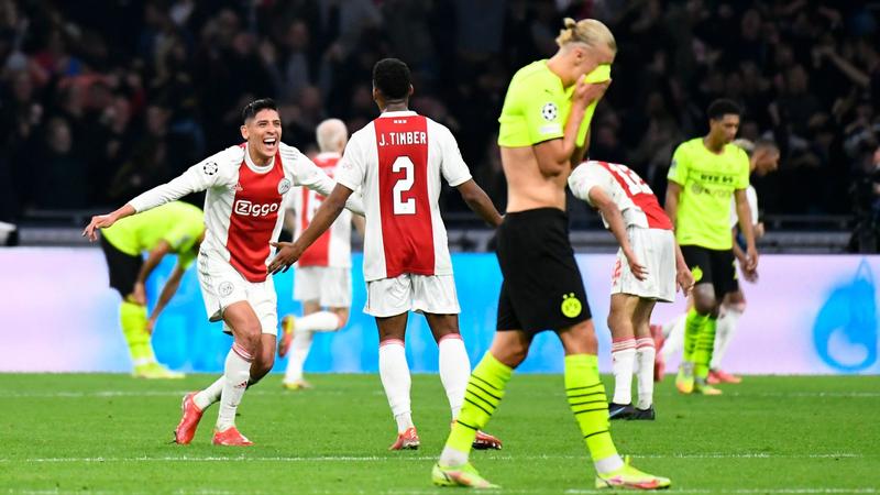 Ajax triumphs over Borussia Dortmund in emphatic 4-0 win