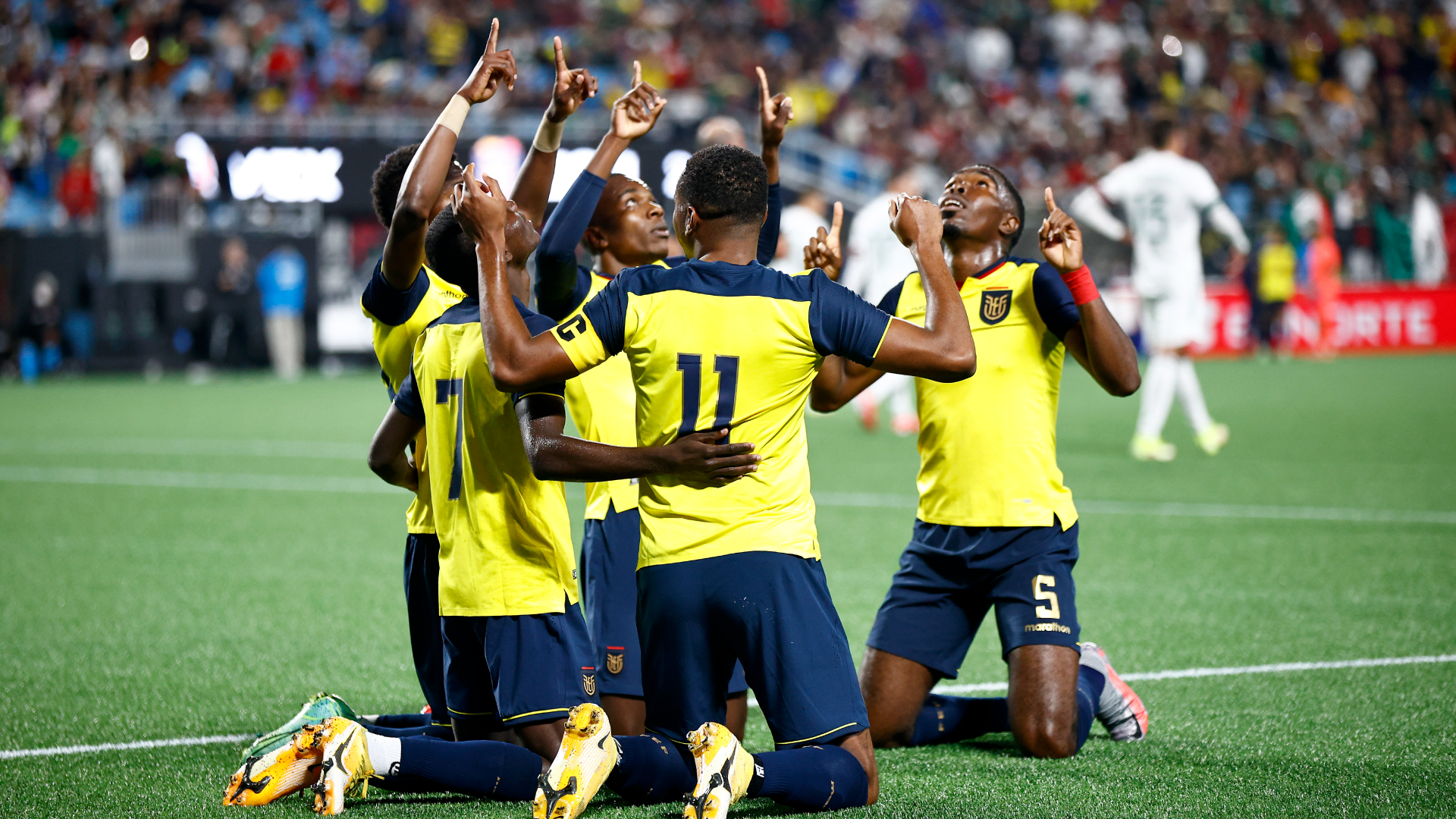 Mexico 2-3 Ecuador: El Tri beaten in lead-up to crunch World Cup qualifier against USA
