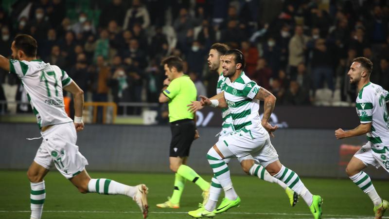 Highlights: Konyaspor defeats Fenerbahce 2-1 a | beIN SPORTS