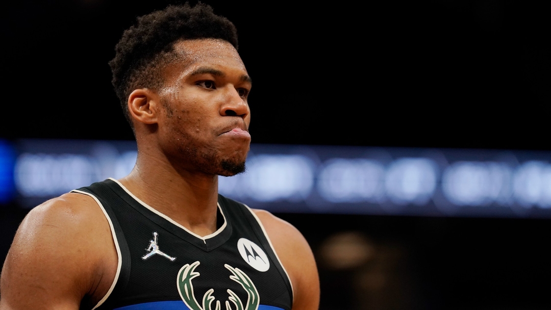 giannis shoes champs
