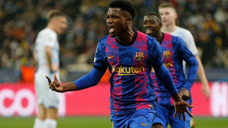 برشلونة يحقق فوزاً مستحقاً على أرض دينامو كييف | شاهد هدف أنسو فاتي