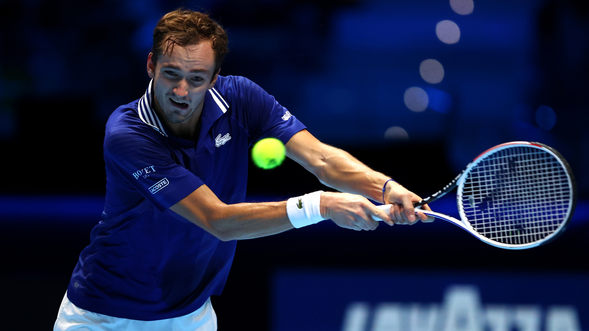Medvedev battles past Zverev at ATP Finals beIN SPORTS