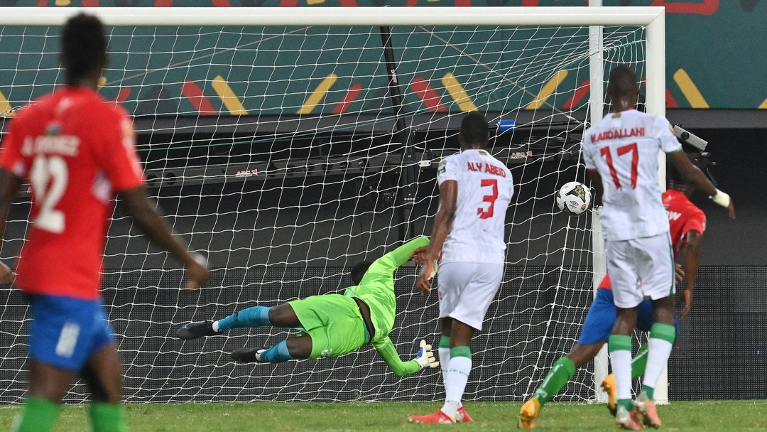 Superb Jallow strike gives Gambia an historic | beIN SPORTS