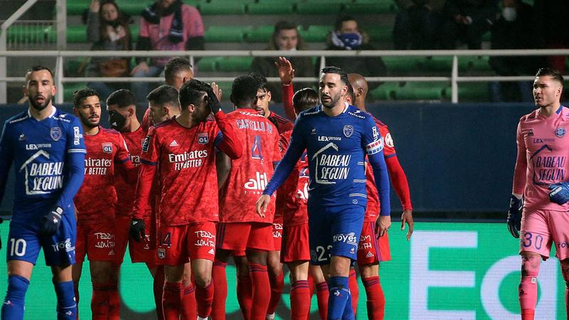 ليون يحقق فوزاً ثميناً أمام تروا