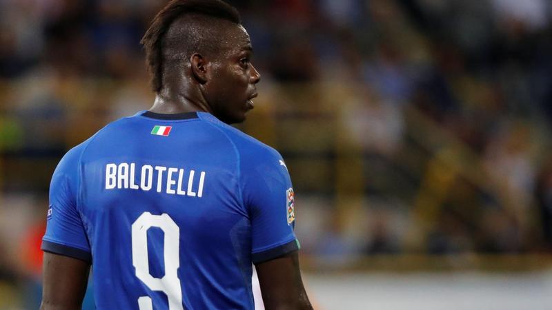 Balotelli convoqué avec l'Italie pour un stage pré-barrages