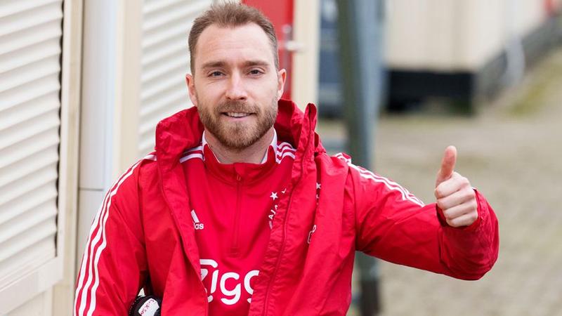Eriksen entrena con el Ajax en espera de fichar con Brentford
