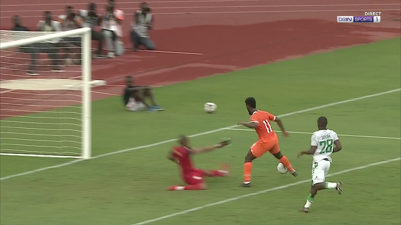 QCAN 2023 : L'incroyable but de Krasso en double-contact