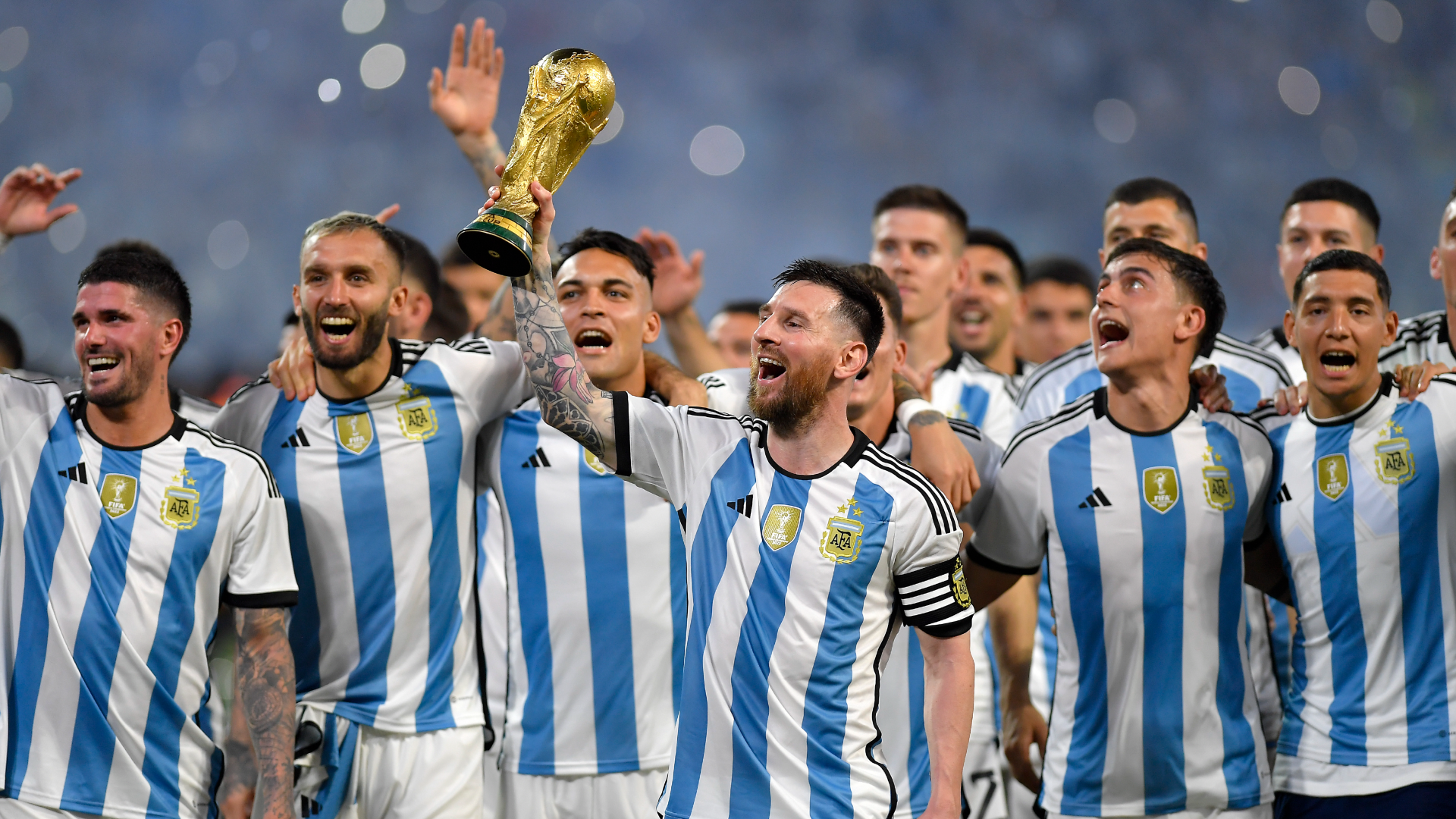 Lionel Messi wins FIFA World Cup Golden Ball award for 2nd time - Futbol on  FanNation