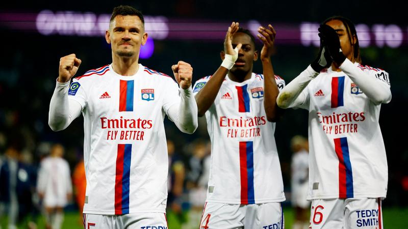 PSG 0 Lyon 1 - Highlights