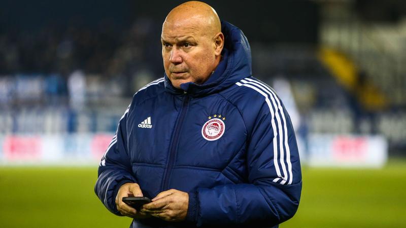 Mercato : José Anigo remplace Michel à la tête de l'Olympiakos