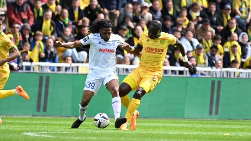 Nantes empata 2-2 en casa con el Troyes