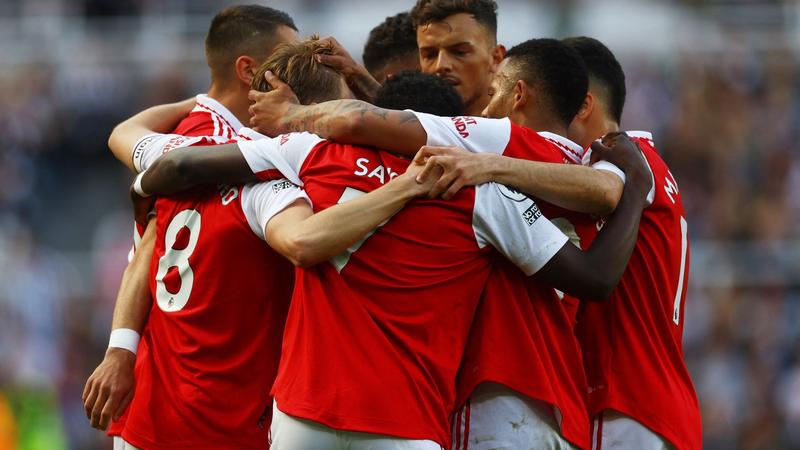 Arsenal pass Newcastle test to keep pressure on Man City