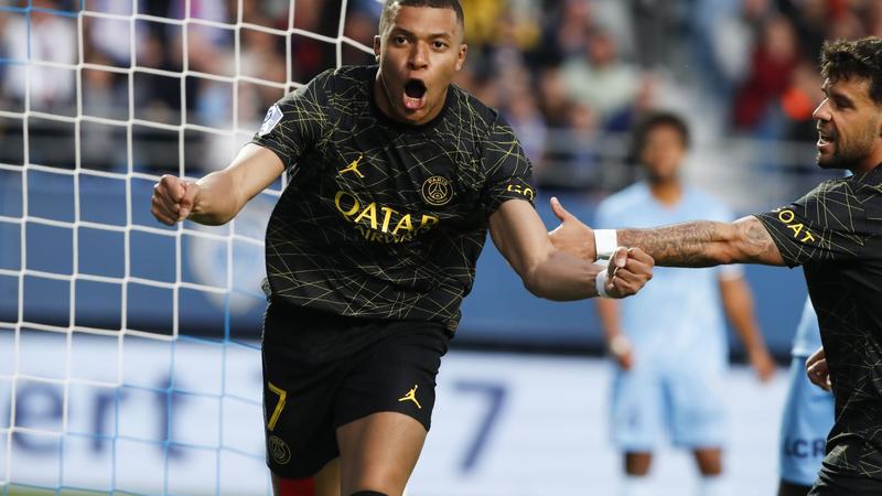 Gol de Kylian Mbappé para PSG ante Troyes