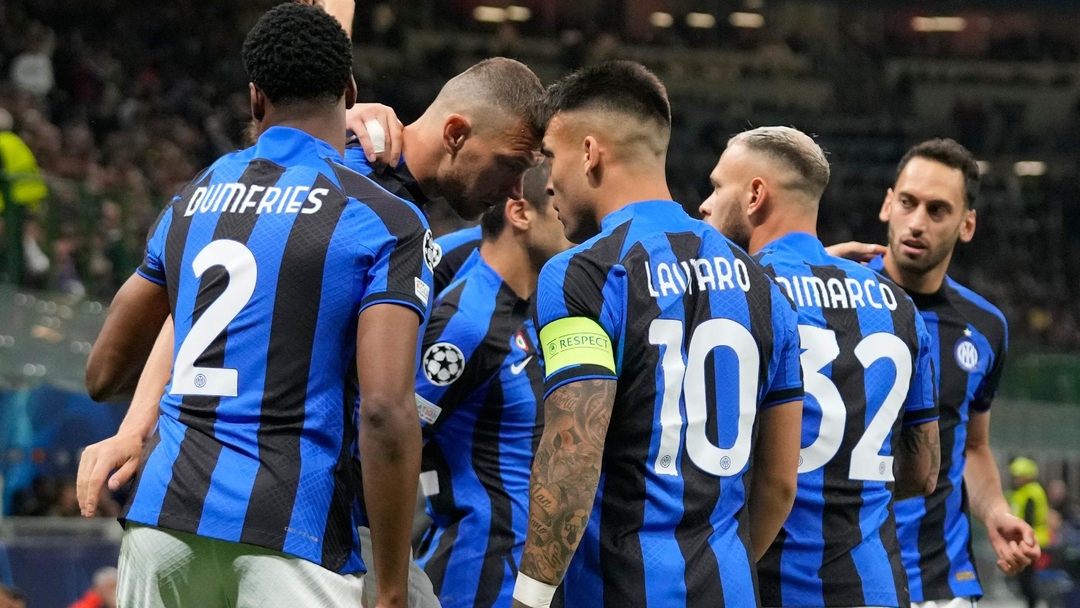 Henrikh Mkhitaryan double leads Internazionale's rout of Milan, Serie A