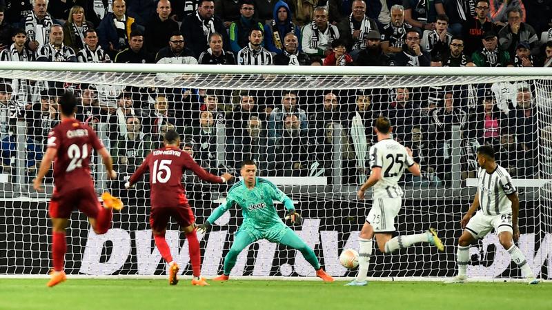 All Football - Juventus 2-1 Ferencvarosi TC: Juve take