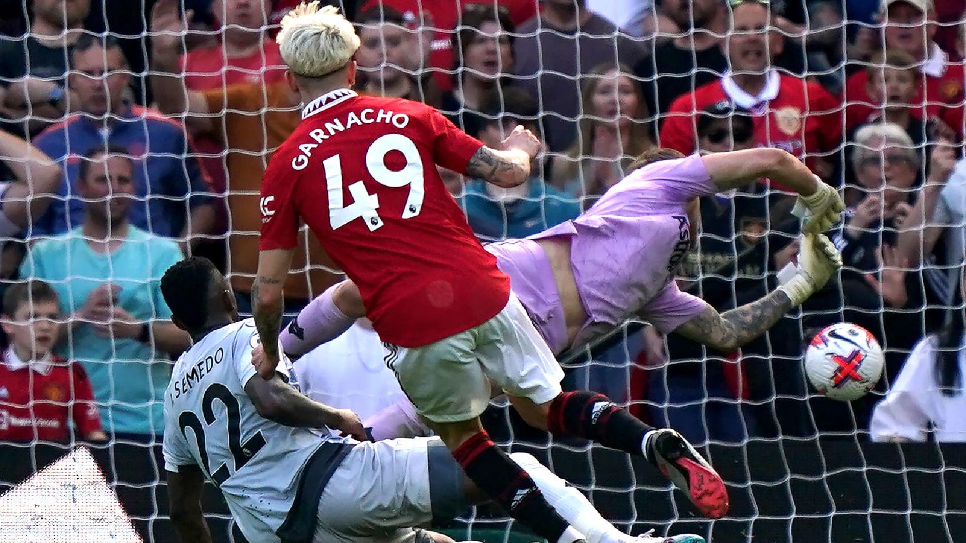 Garnacho returns to put seal on United win