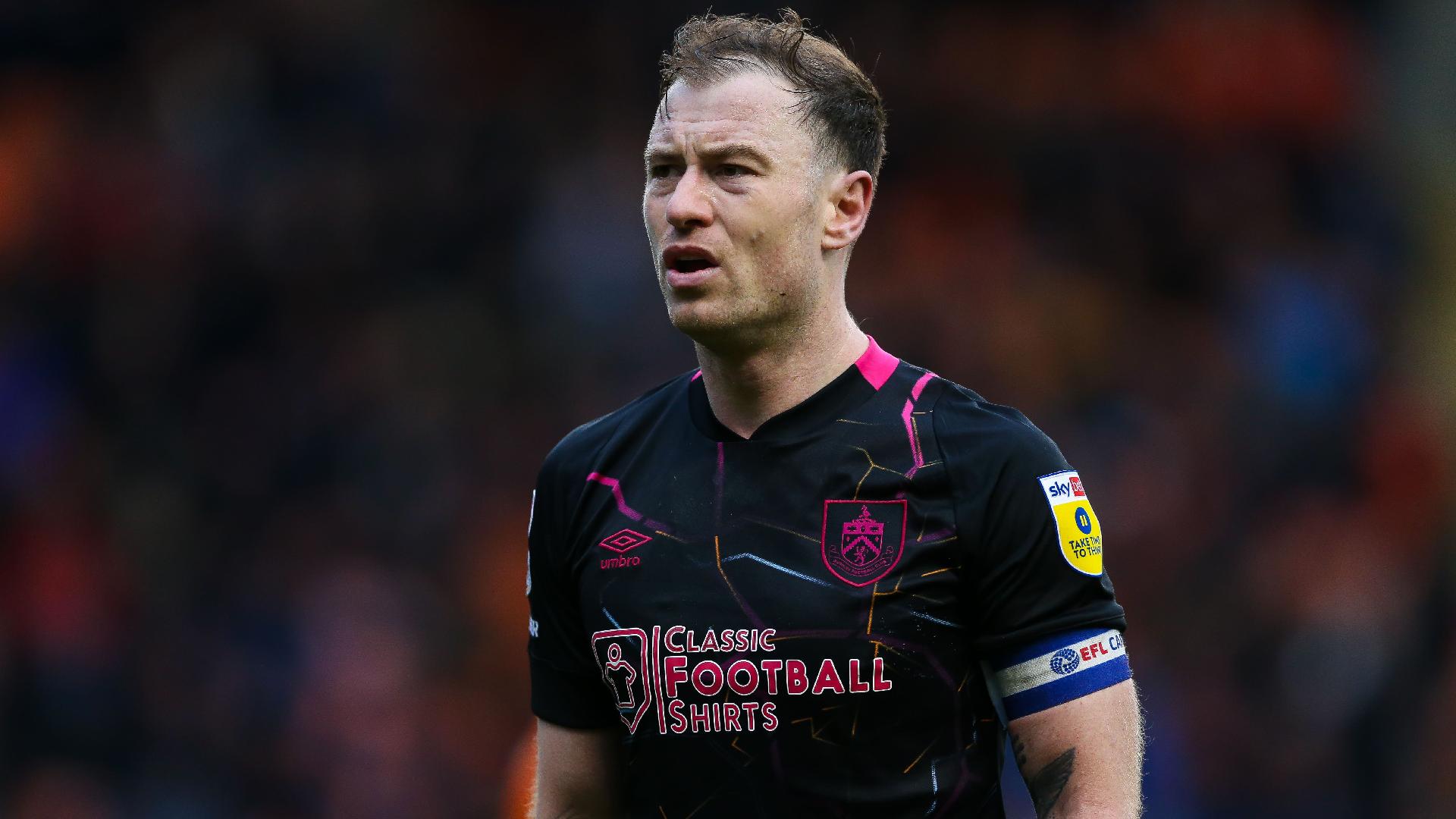 Ashley Barnes to join Norwich after Burnley exit