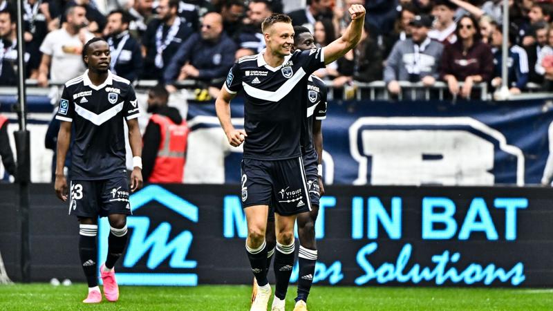 Ligue 2 BKT : Bordeaux fait le travail contre Laval et reste 2e