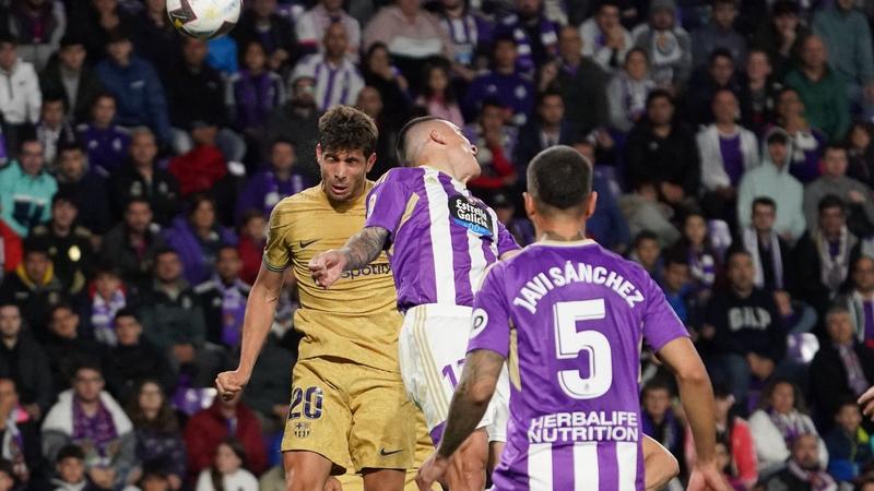 Valladolid beat champions Barca to boost salvation hopes