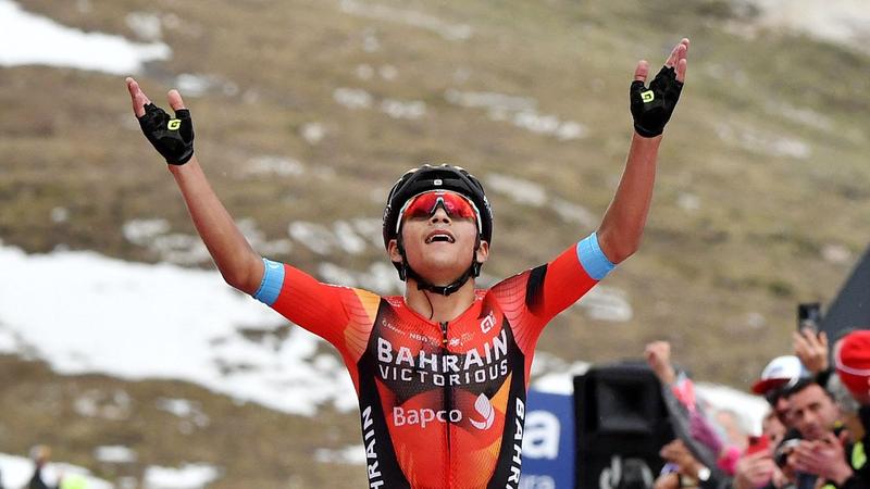 Giro d'Italia: Colombian Cyclist Santiago Buitrago Claims Victory in the Queen Stage